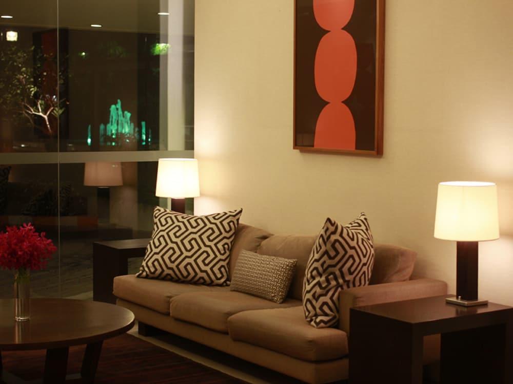 Bangna Pride Hotel & Residence Banguecoque Exterior foto