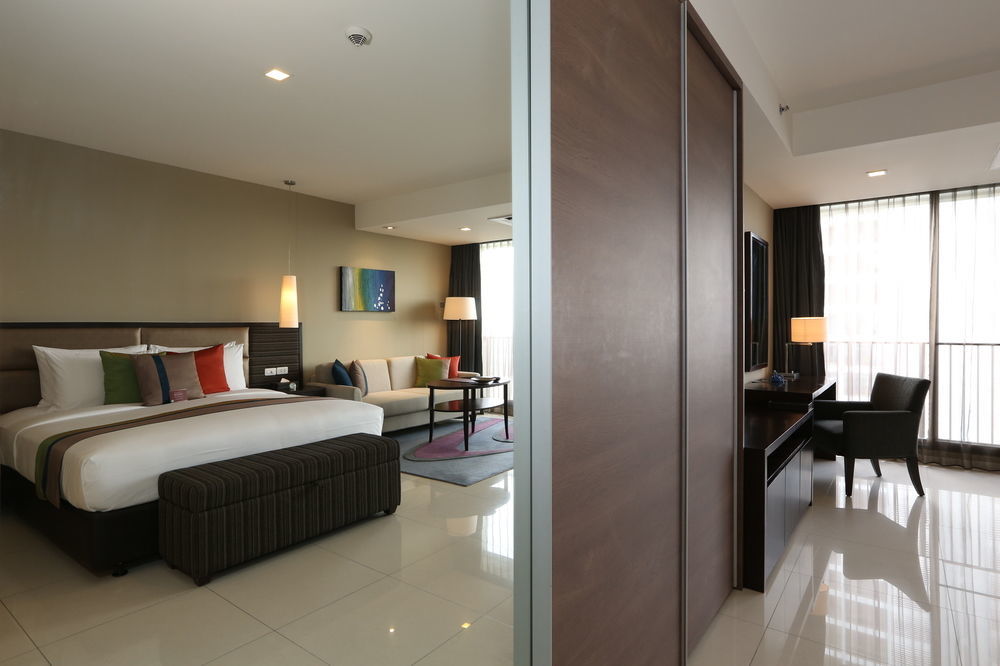 Bangna Pride Hotel & Residence Banguecoque Exterior foto